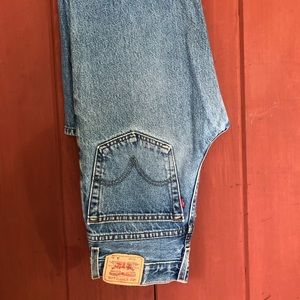 Levi Strauss straight leg mom jeans